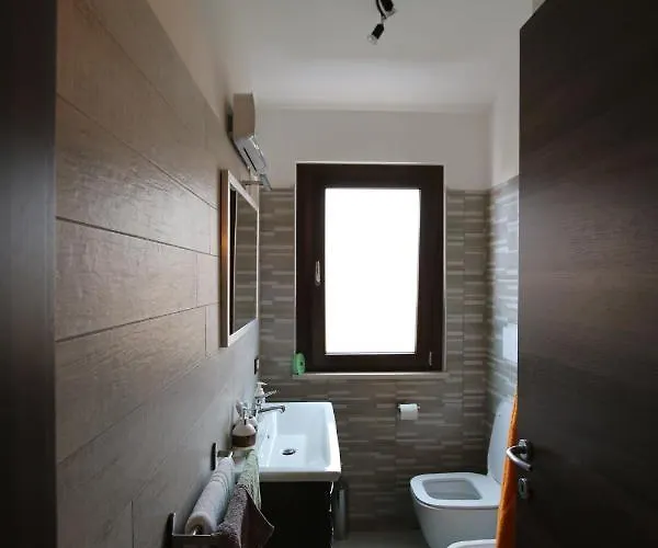 Petite Maison Bed and Breakfast